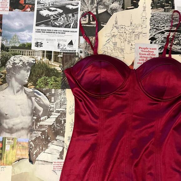 Entry Womens Red Body Con Midi Dress - Picture 3 of 8